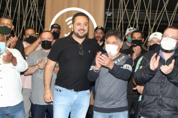 Mauá Plaza Shopping instala ponto de apoio para motoristas de aplicativo