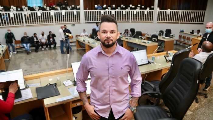 Zé Carlos Nova Era parabeniza Clube Atlético Itapeva pelo aniversário de 56 anos