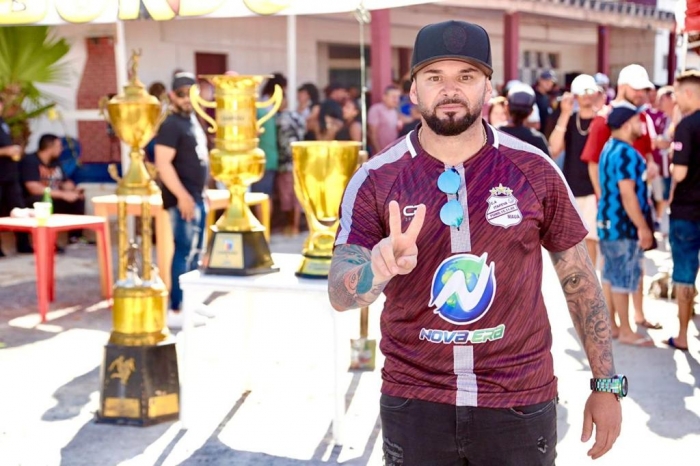 Zé Carlos Nova Era conquista junto ao prefeito Marcelo Oliveira o gramado sintético para campo do Jardim Itapeva 