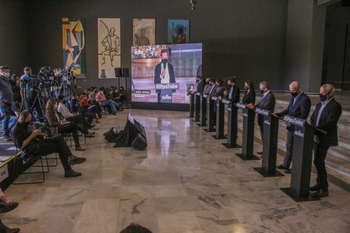Doria confirma fim da exigência do uso de máscaras em ambientes abertos a partir de dezembro