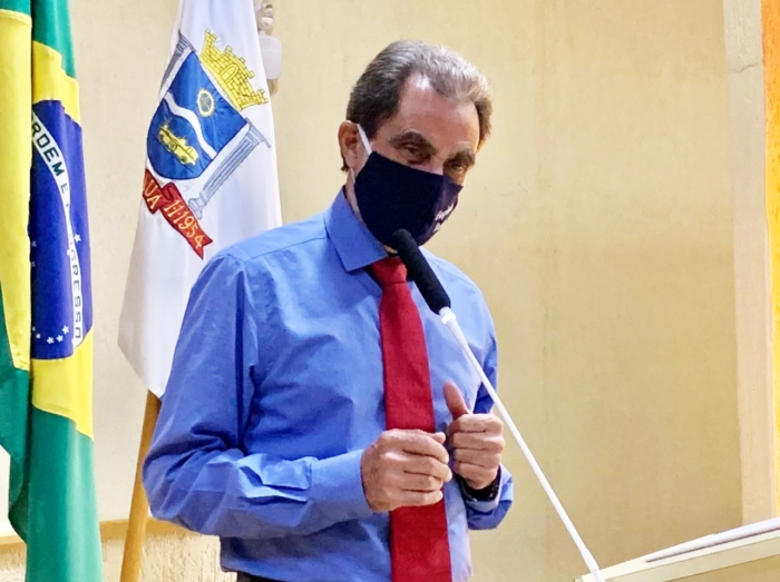 Vereador Eugênio Rufino requer a reconstrução de valetas em ruas do Parque São Vicente