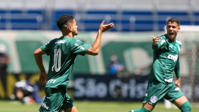 Palmeiras goleia Santos e conquista Copinha pela primeira vez