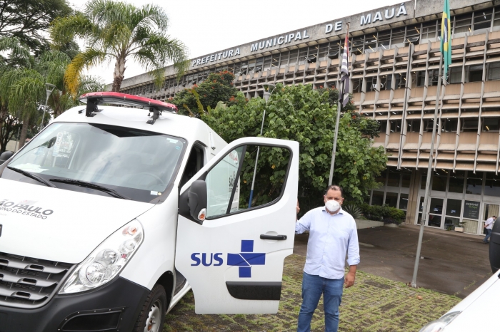 Mauá recebe novas ambulâncias