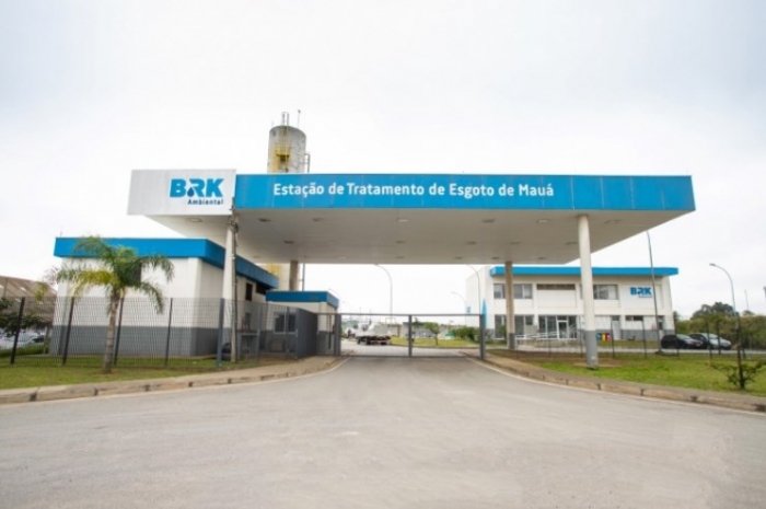 BRK destaca a importância da destinação correta do óleo de cozinha, usado em prol da conservação do solo e operação do sistema de saneamento