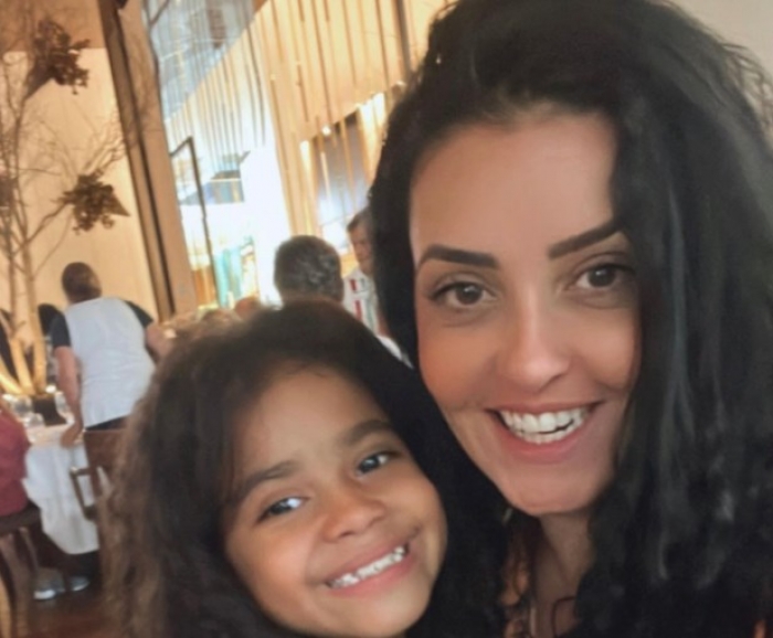 Wanessa Bomfim destaca papel das mães em orientações aos filhos