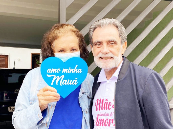 Vereador Eugênio Rufino homenageia mães do Parque São Vicente 