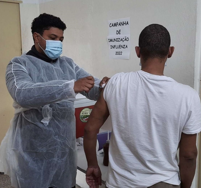 Unidades prisionais do ABCD começam a vacinar presos e servidores contra a gripe