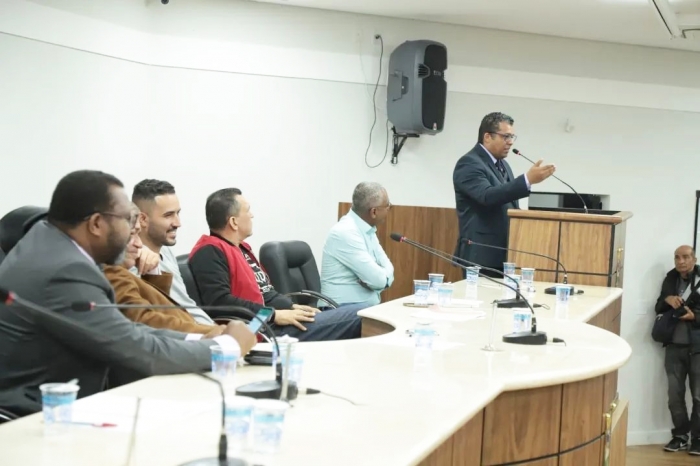 Robson Santos participa de encontro sobre igualdade racial em Poá