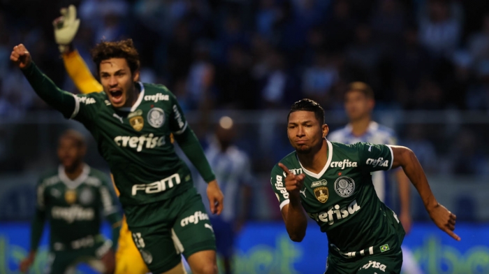 Palmeiras empata com Avaí e segue líder isolado do Brasileirão