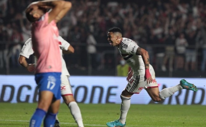 São Paulo goleia Universidad Católica e enfrentará o Ceará nas quartas da Sul-Americana