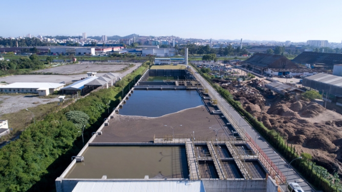 BRK realiza limpeza preventiva de 135 quilômetros de redes de esgoto no 1º semestre, em Mauá