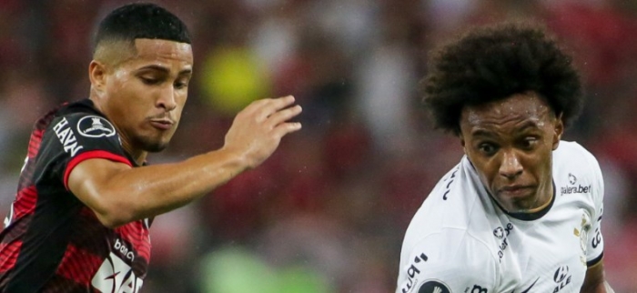 Flamengo vence Corinthians no Maracanã e garante vaga nas semifinais da Libertadores
