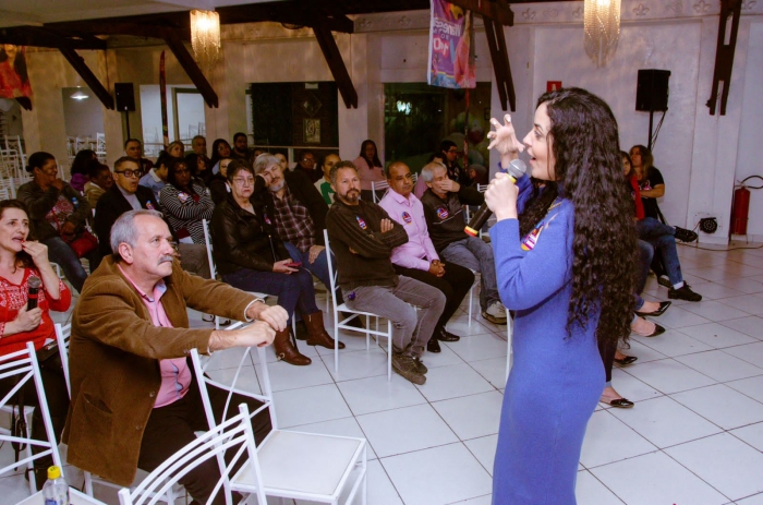 Wanessa Bomfim se reúne com comerciantes e empreendedores de Mauá para ouvir demandas
