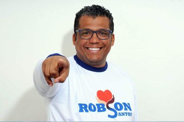 Robson Santos lança Campanha de Natal contra a fome