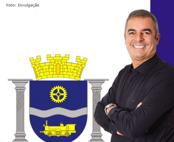 Sargento Simões cria projeto de lei para que sejam utilizadas as cores da bandeira municipal em imóveis e obras públicas 