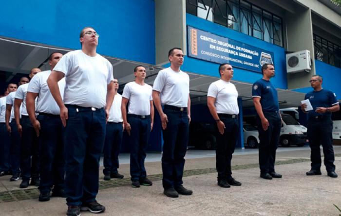 GCMs de Mauá iniciam curso de formação em Segurança Pública