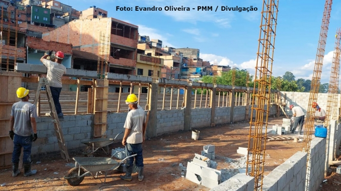 Marcelo Oliveira faz visita a obras de construção da “Praça da Cidadania” de Mauá 