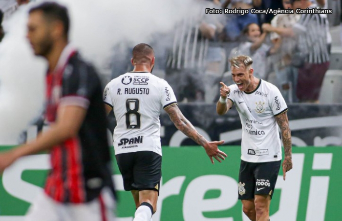 Corinthians vence Botafogo-SP na Neo Química Arena