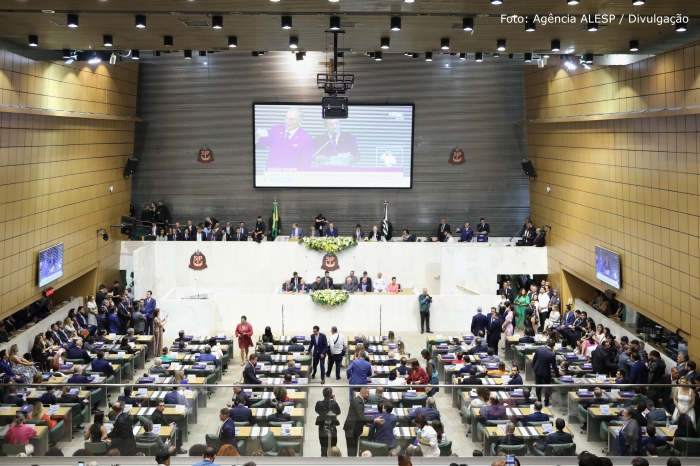 Atila Jacomussi e Rômulo Fernandes são empossados como deputados na ALESP