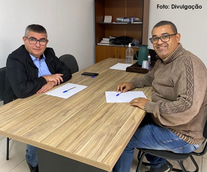 Ronaldo Pedrosa recebe presidente do Republicanos Mauá para debater eleições de 2024