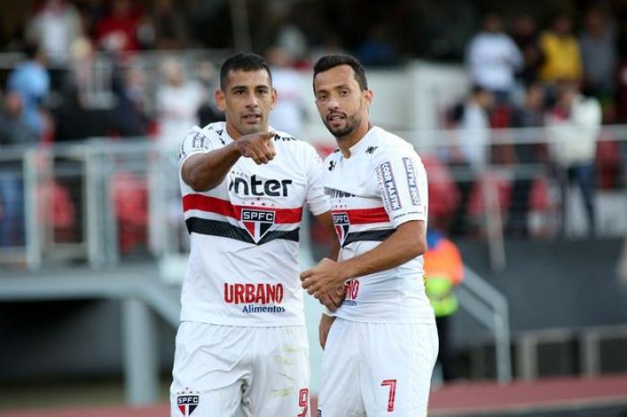 São Paulo vence por 1 a 0 e segue invicto no Campeonato Brasileiro