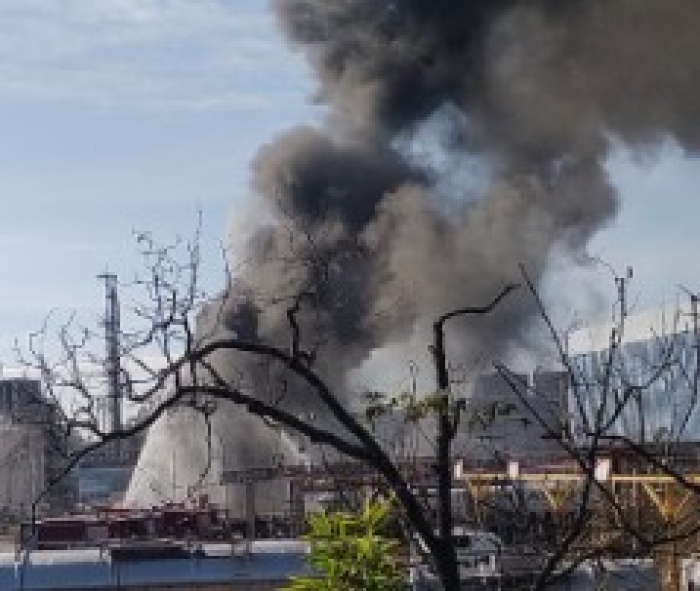 Incêndio atinge tanque da empresa Braskem e deixa um morto e sete pessoas feridas