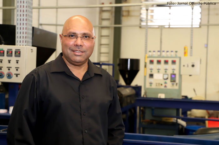 Claudio Custódio volta a cobrar Prefeitura de Mauá sobre recapeamento de vias