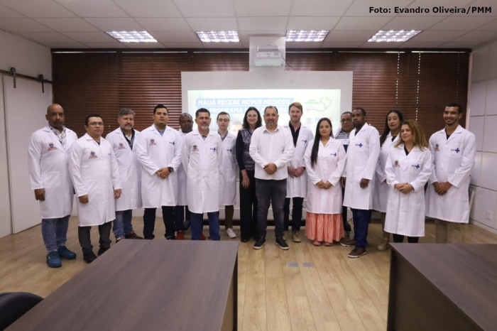 Prefeito Marcelo Oliveira recepciona profissionais do Mais Médicos em Mauá