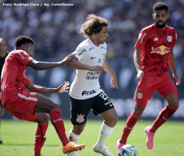 Corinthians é derrotado em casa pelo Red Bull Bragantino e se aproxima da zona de rebaixamento