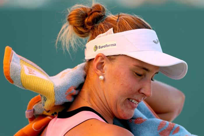 Bia Haddad desiste de jogar Roland Garros por lesão nas costas