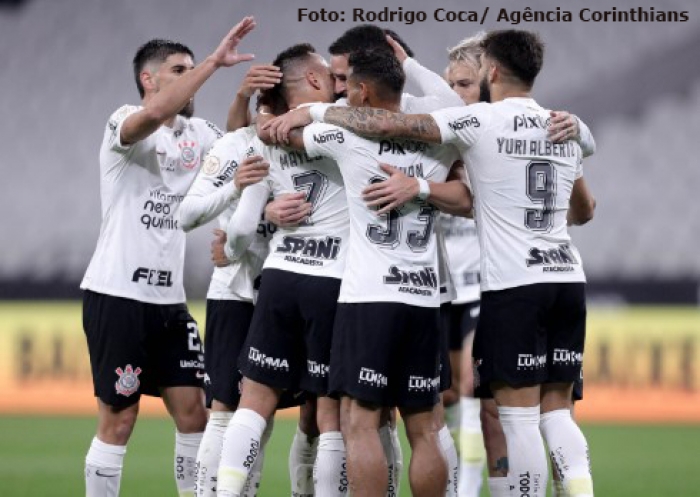 Corinthians vence o lanterna Vasco pelo Brasileirão